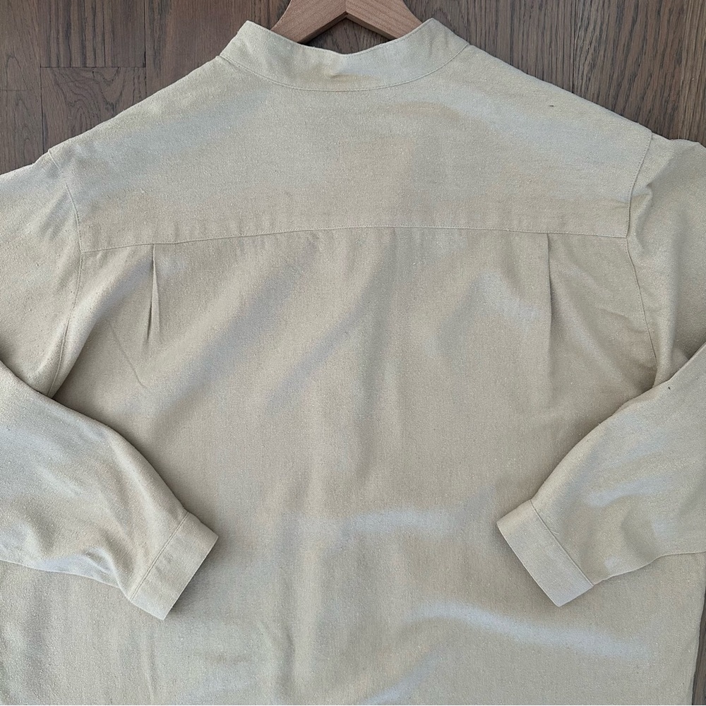 Vintage 100% Raw Silk Stand Collar Tunic Blouse in Golden Beige Tan Medium - Picture 8 of 9
